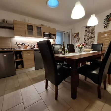 Apartmán Tulipan Vendeghaz Sárospatak