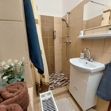 Apartmán Tulipan Vendeghaz Sárospatak