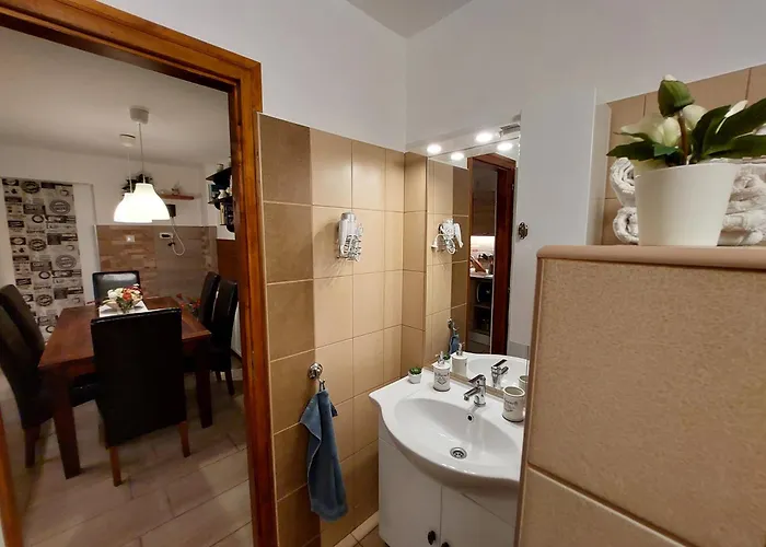 Tulipan Vendeghaz Lägenhet Sárospatak