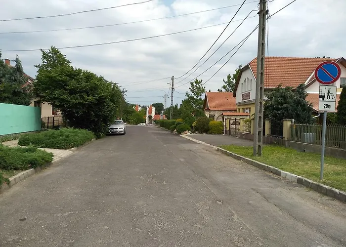 Tulipan Vendeghaz Lägenhet Sárospatak